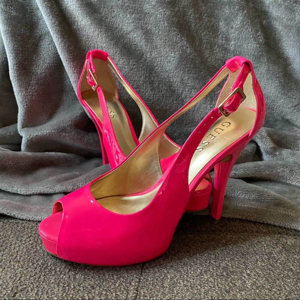 ✨Host Pick✨ Guess Hondo Hot Pink Heels